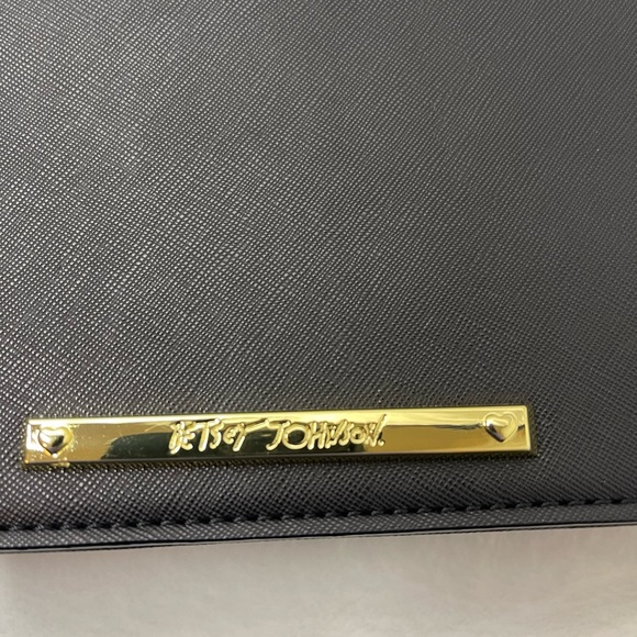 Betsy Johnson shoulder bag, NWT - Picture 4 of 12